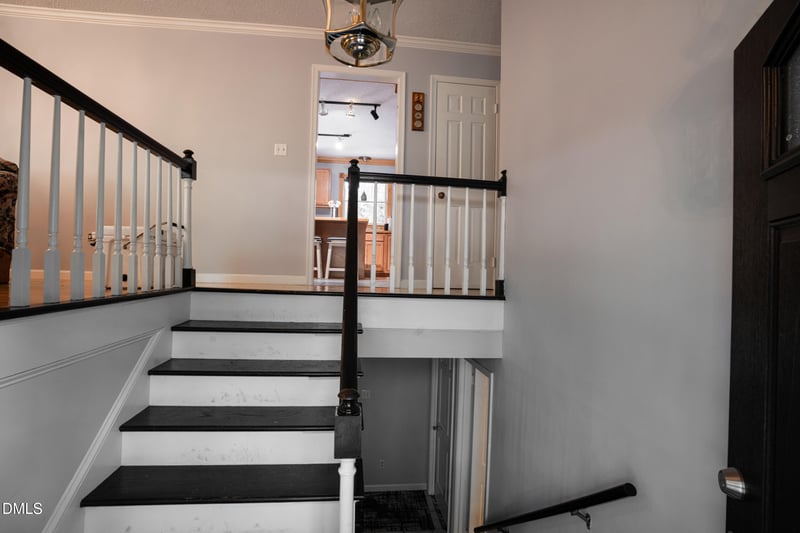 1008 Millbrook Rd, Raleigh, NC 27609