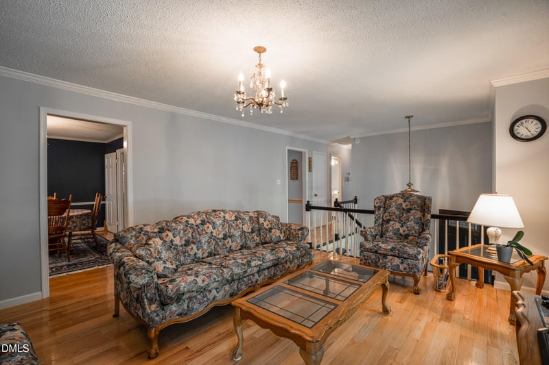 1008 Millbrook Rd, Raleigh, NC 27609