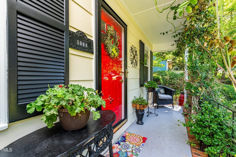1008 Mockingbird Dr, Raleigh, NC 27615