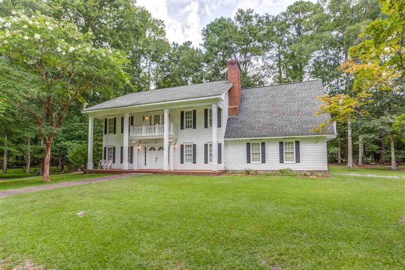 1008 Mulberry Rd, Clayton, NC 27520