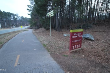 1008 Oak Lake Ct, Raleigh, NC 27606