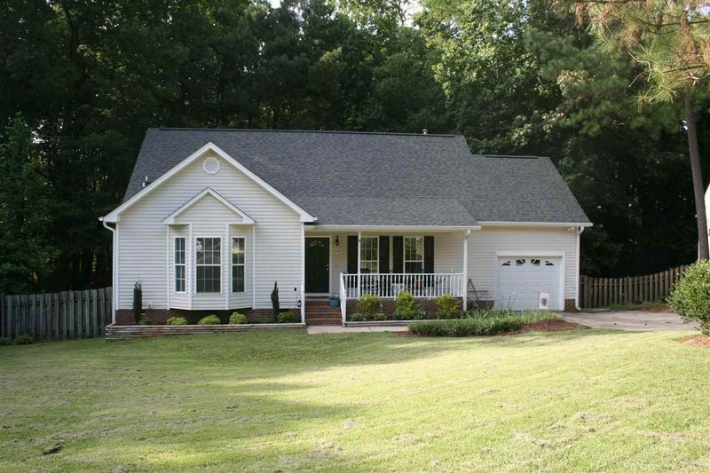 1008 Roundtable Ct, Knightdale, NC 27545