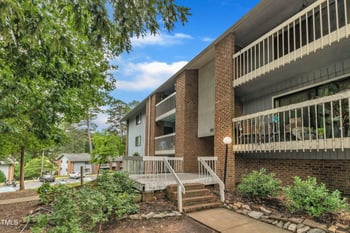 1008 Sandlin Pl, Raleigh, NC 27606