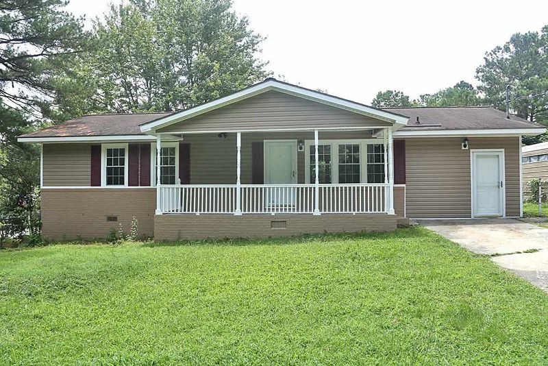 1008 Seabrook Rd, Raleigh, NC 27610