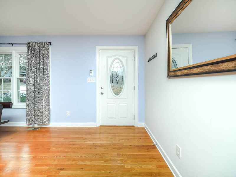 1008 Somerset Rd, Raleigh, NC 27610