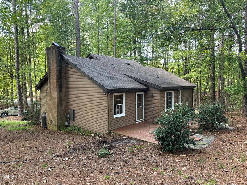 1008 Stoneybrook Dr, Sanford, NC 27330