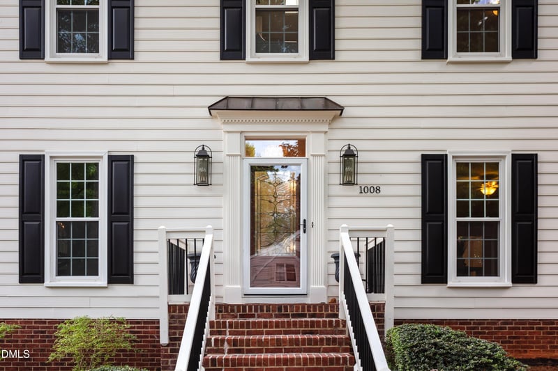 1008 Vestavia Woods Dr, Raleigh, NC 27615