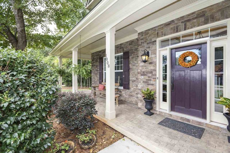 1008 Weeping Glen Ct, Raleigh, NC 27614