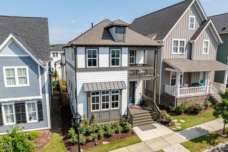 1008 Whistler St, Durham, NC 27713