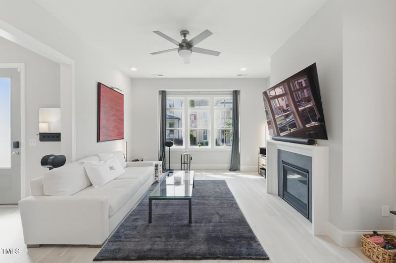 1008 Whistler St, Durham, NC 27713