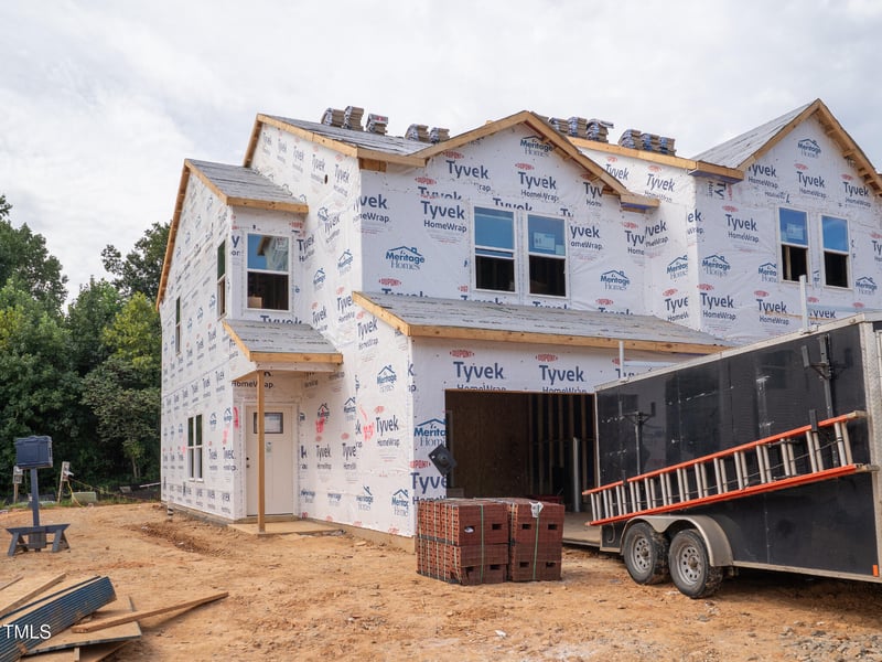 1008 Winding Spring Dr, Mebane, NC 27302