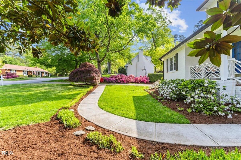 1008 Winona Rd, Raleigh, NC 27609
