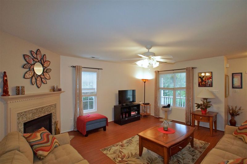 1009 Antside Ct, Raleigh, NC 27610