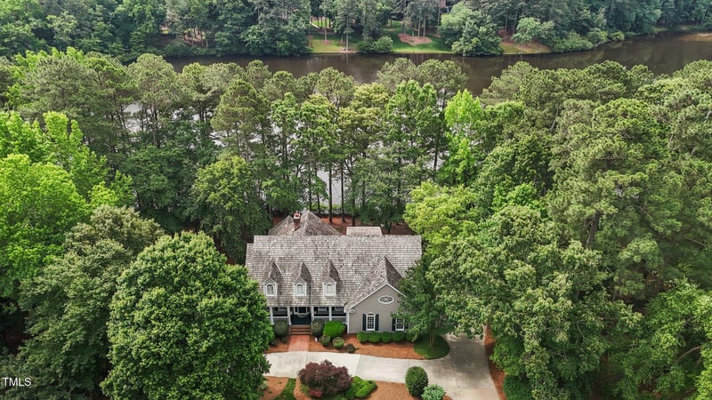 1009 Bearglades Ln, Raleigh, NC 27615