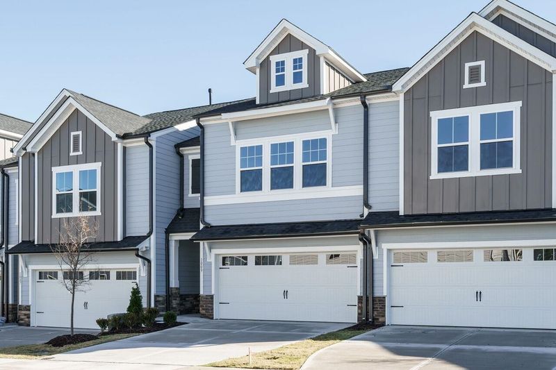 1009 Canary Pepper Dr, Durham, NC 27713