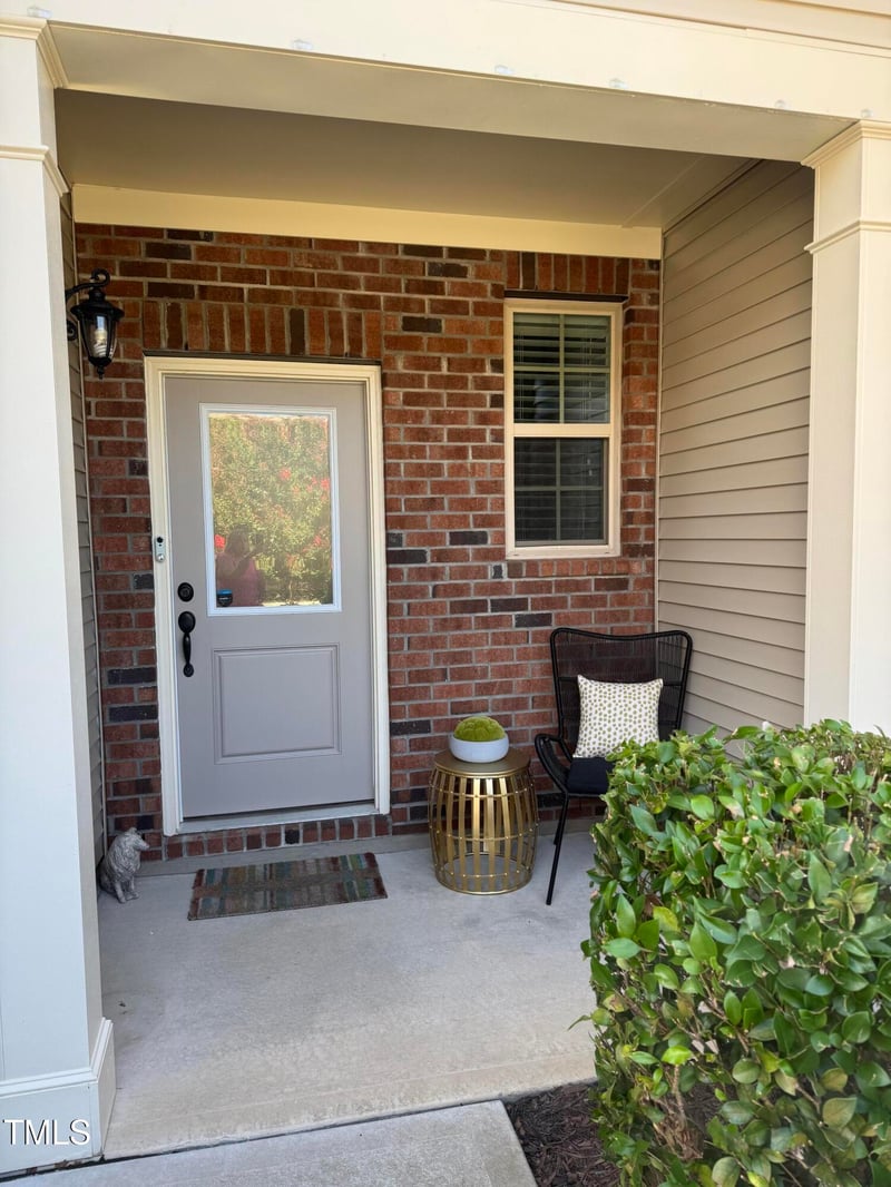 1009 Contessa Dr, Cary, NC 27513