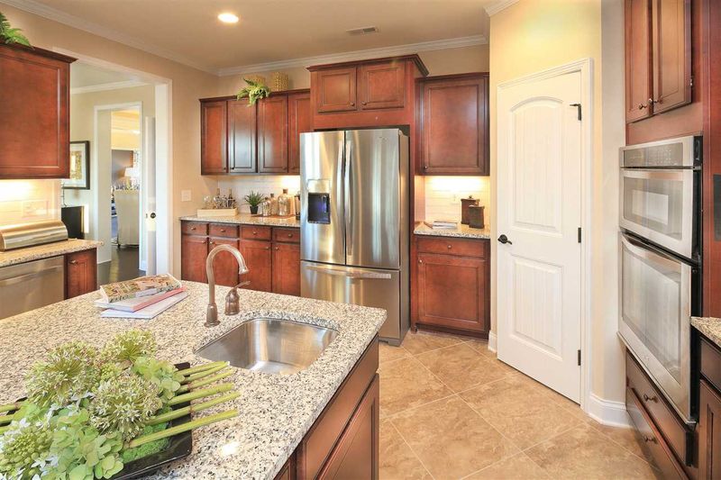 1009 Cozy Oak Ave Lot 27, Cary, NC 27519