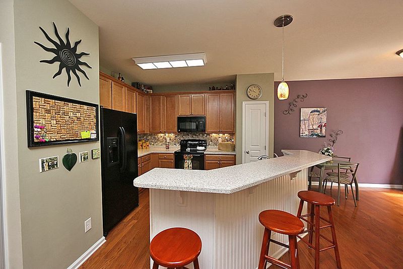 1009 Denmark Manor Dr, Morrisville, NC 27560
