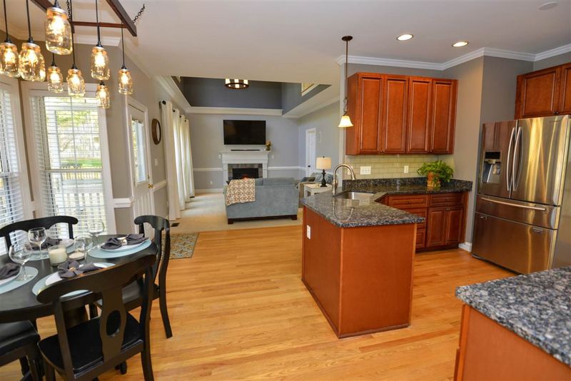 1009 Edenburghs Keep Dr, Knightdale, NC 27545