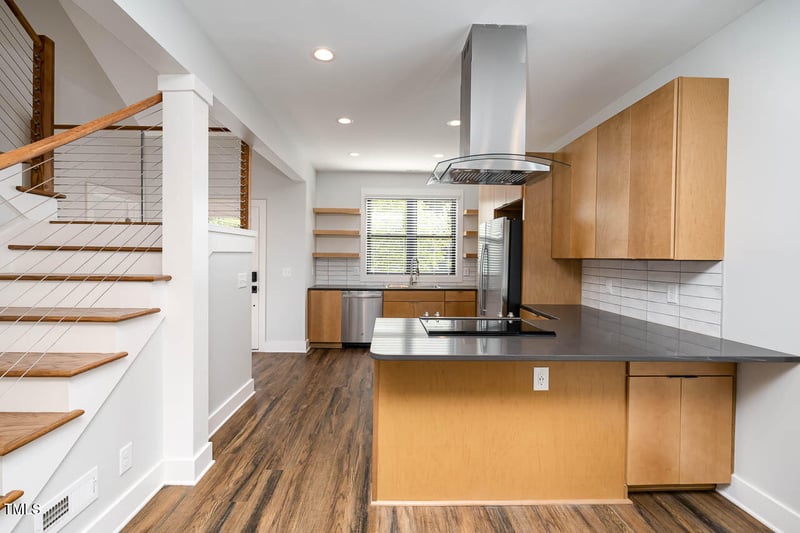 1009 Gregson St, Durham, NC 27701