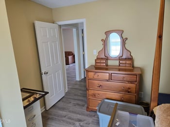 1009 Grovewood Dr, Clayton, NC 27520