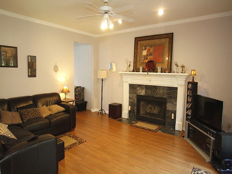 1009 Hadrian Dr, Garner, NC 27529