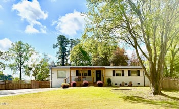 1009 Helms , Raleigh, NC 27610