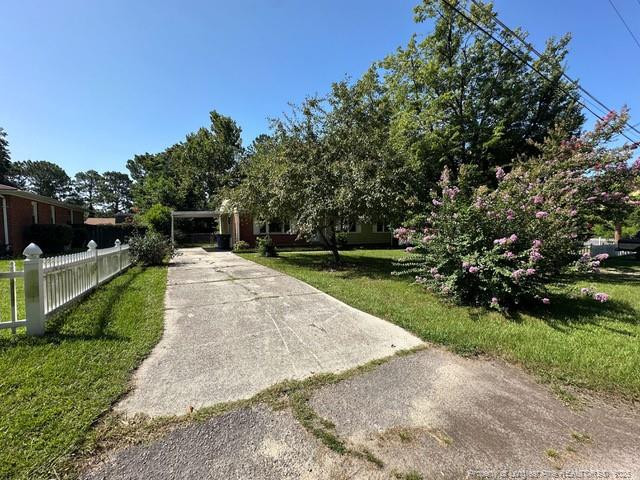 1009 Hemlock Dr, Fayetteville, NC 28304