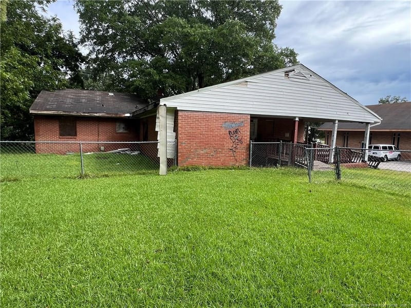 1009 Lodge St, Wilson, NC 27893