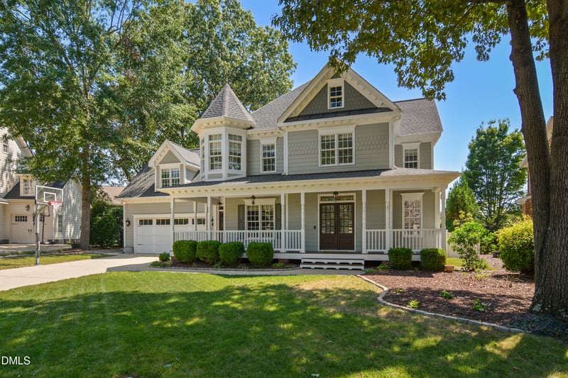 1009 Lyndhurst Falls Ln, Knightdale, NC 27545