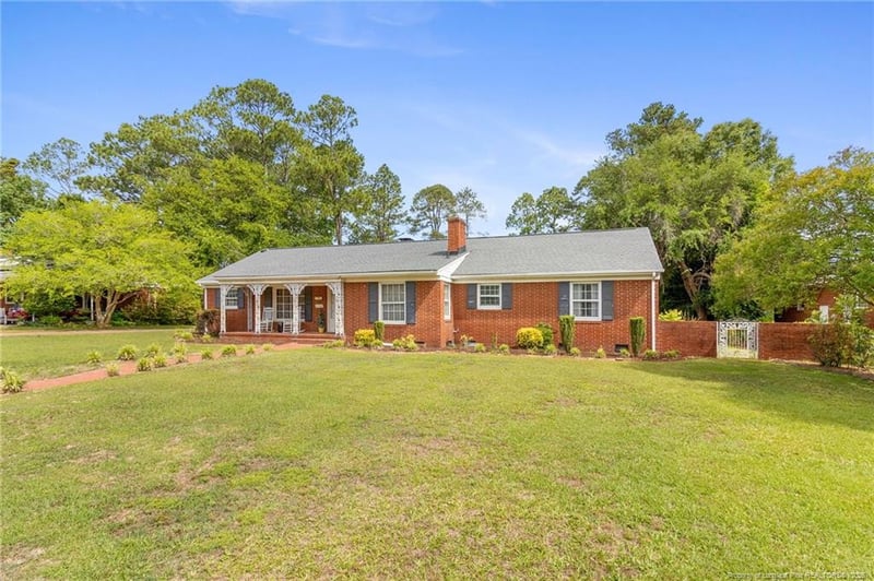1009 Magnolia Ave, Dunn, NC 28334