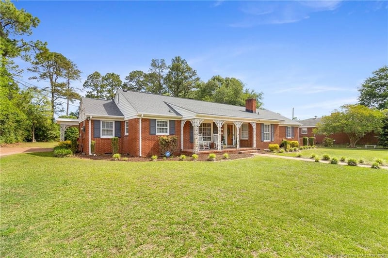 1009 Magnolia Ave, Dunn, NC 28334