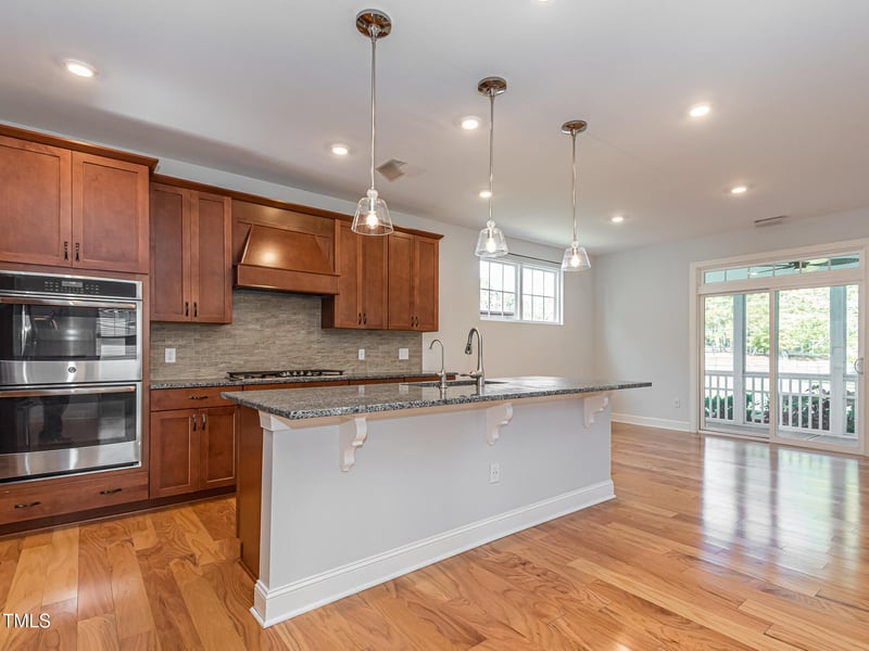 1009 Meadow Pond Dr, Durham, NC 27703
