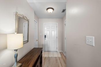 1009 Narcissus , Clayton, NC 27520