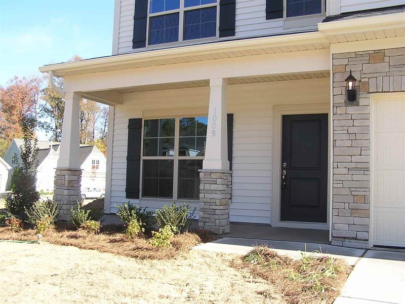 1009 Old Baron Dr, Fuquay Varina, NC 27526