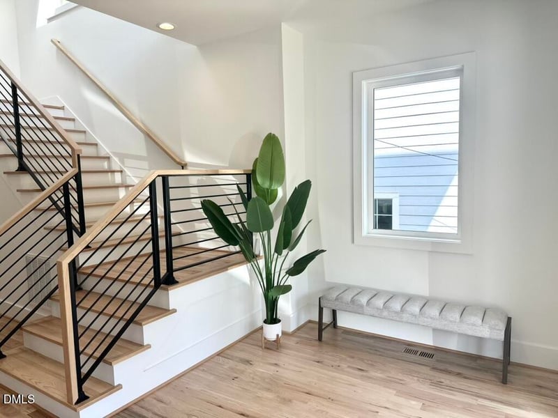 1009 Parker St, Raleigh, NC 27607