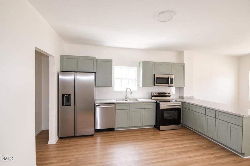 1009 Ridge Rock Rd, Raleigh, NC 27610