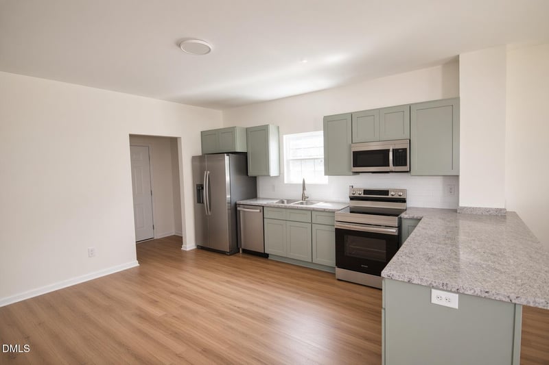 1009 Ridge Rock Rd, Raleigh, NC 27610