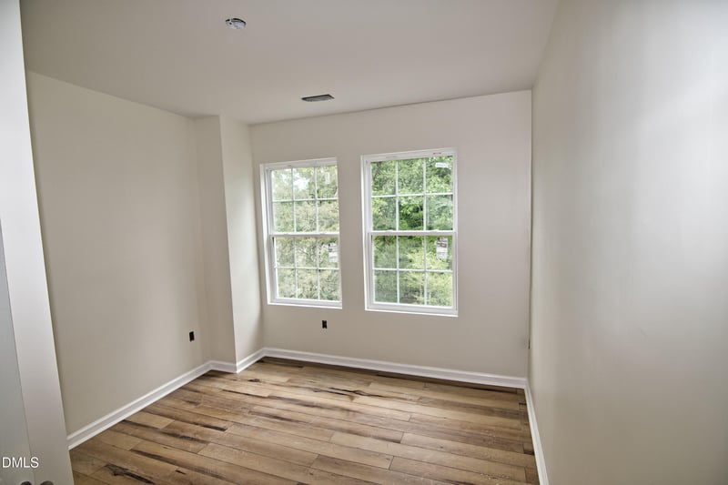 1009 Ridge Rock Rd, Raleigh, NC 27610