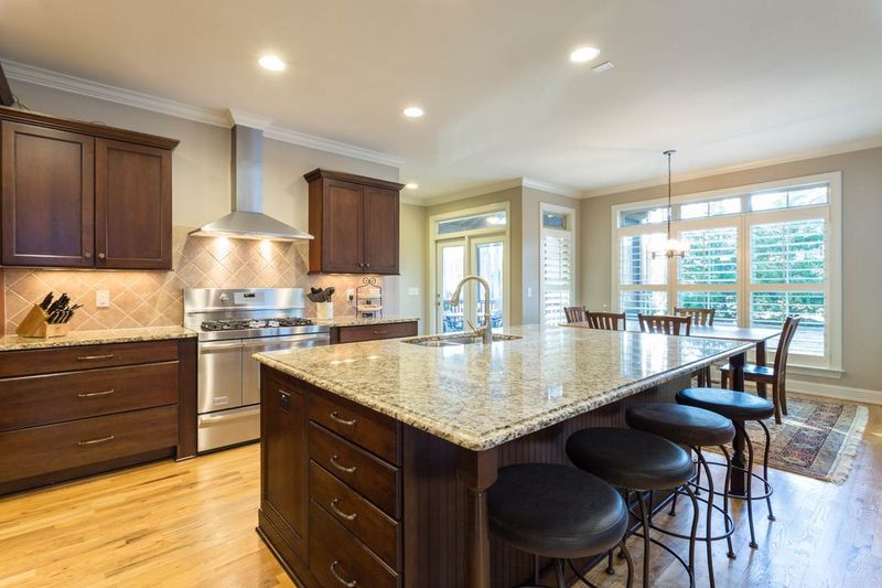 1009 Rose Angel Cir, Wake Forest, NC 27587
