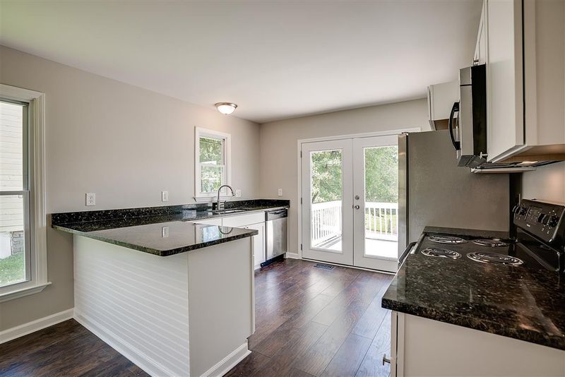1009 N Roxboro St, Durham, NC 27701