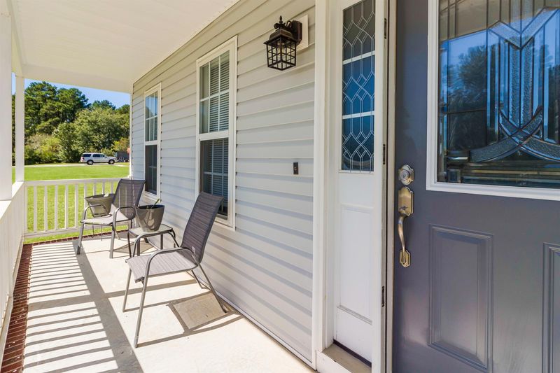1009 Stonewater Dr, Raleigh, NC 27603