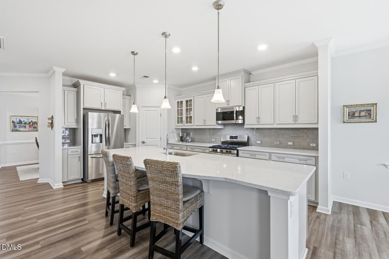1009 Tamarisk Ln, Durham, NC 27703