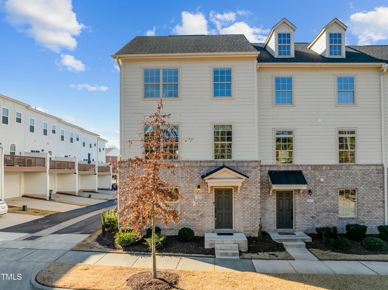 1009 Tannin Dr, Durham, NC 27713