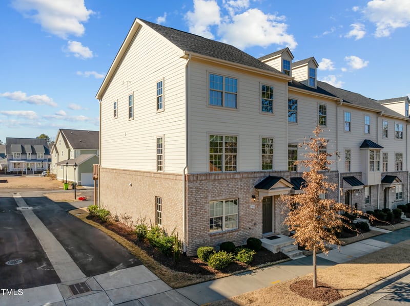 1009 Tannin Dr, Durham, NC 27713