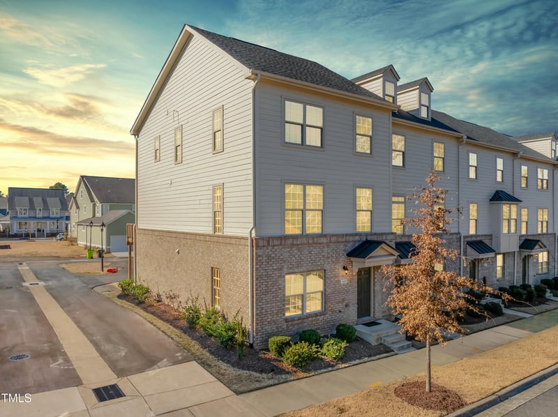 1009 Tannin Dr, Durham, NC 27713