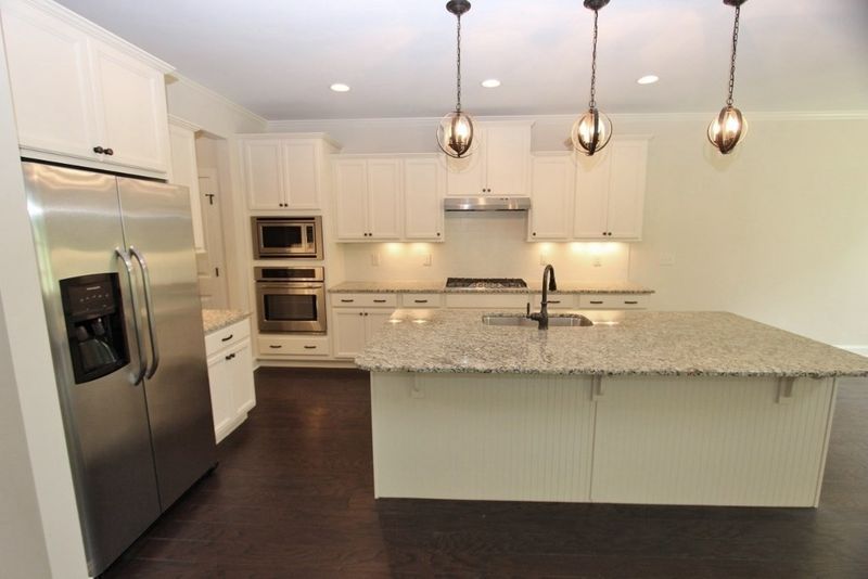 1009 Traditions Ridge Dr, Wake Forest, NC 27587