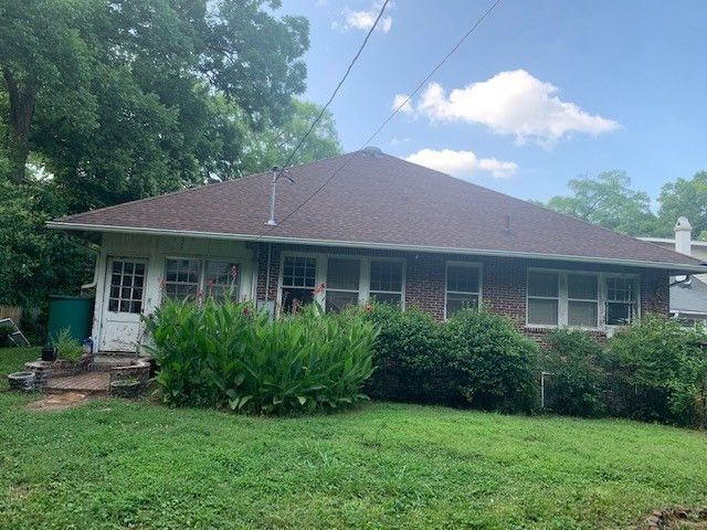 1009 W Trinity Ave, Durham, NC 27701