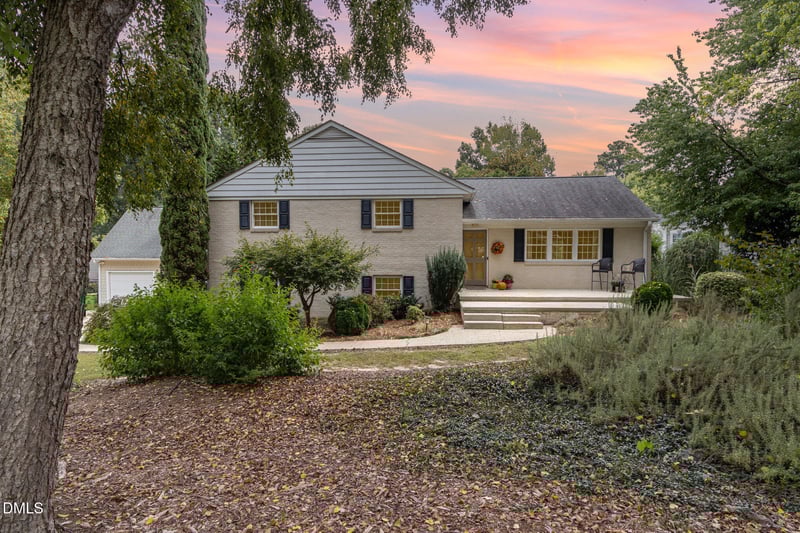 1009 Westwood Dr, Raleigh, NC 27607