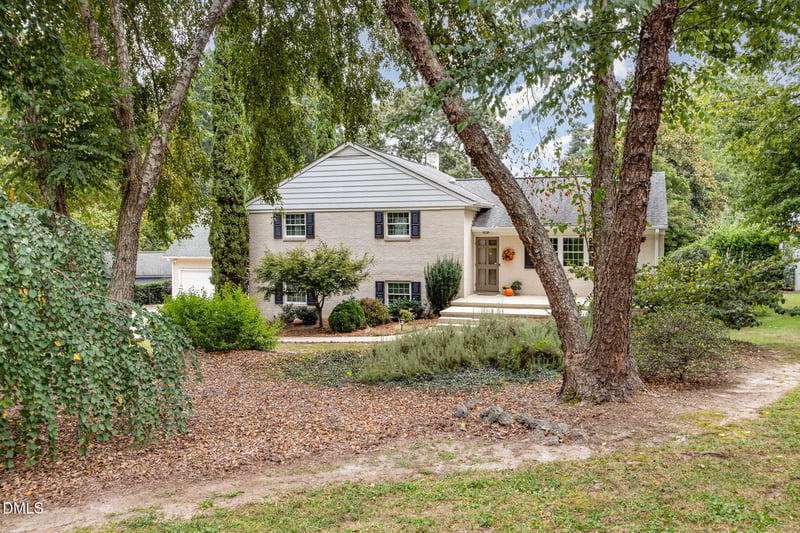 1009 Westwood Dr, Raleigh, NC 27607